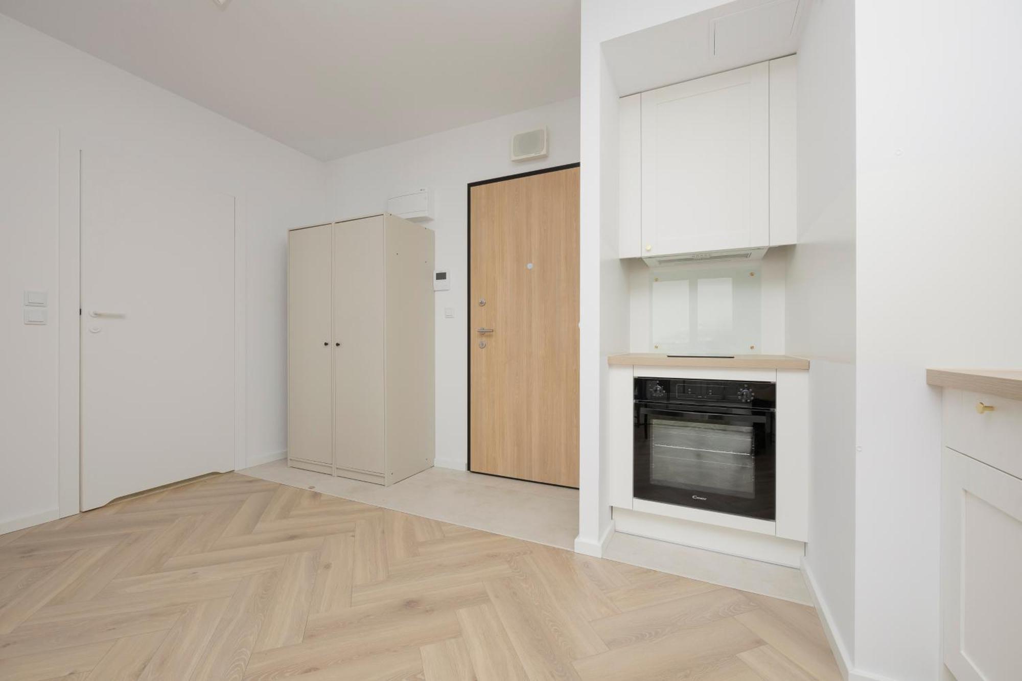 Modern Apartment With Balcony Near Aleje Jerozolimskie By Noclegi Renters Warszawa Zewnętrze zdjęcie